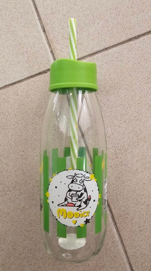 Bouteille de lait avec Paille – Image 4